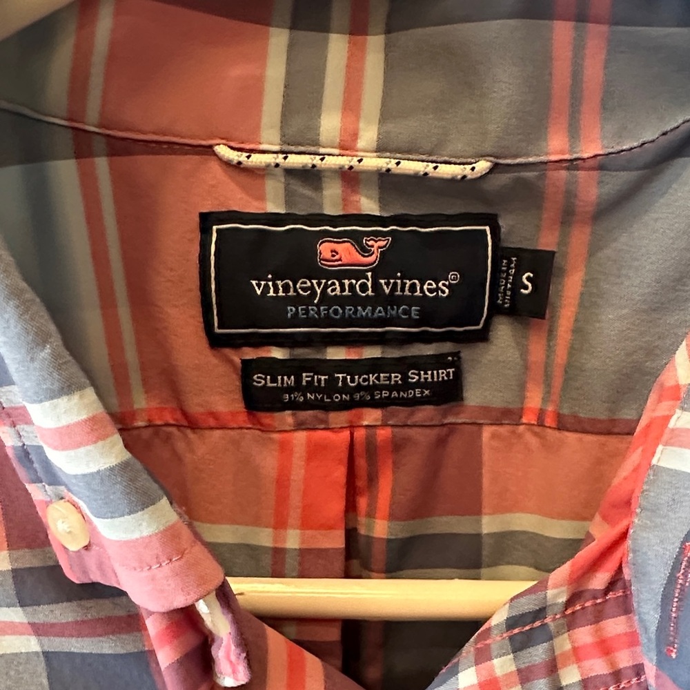 Vineyard Vines Performance Men's Slim Fit Plaid Short Sleeve Shirt EUC Sz S - Picture 2 of 5